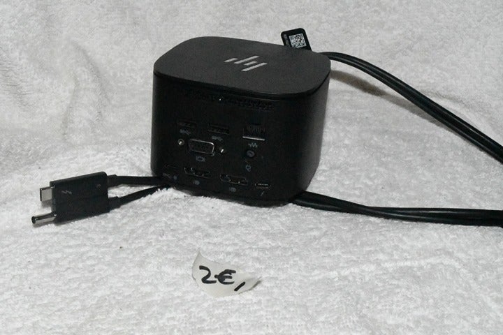 HP HSN-IX01 Thunderbolt 3 USB-C Docking Station- no cords - 2e- 4/23