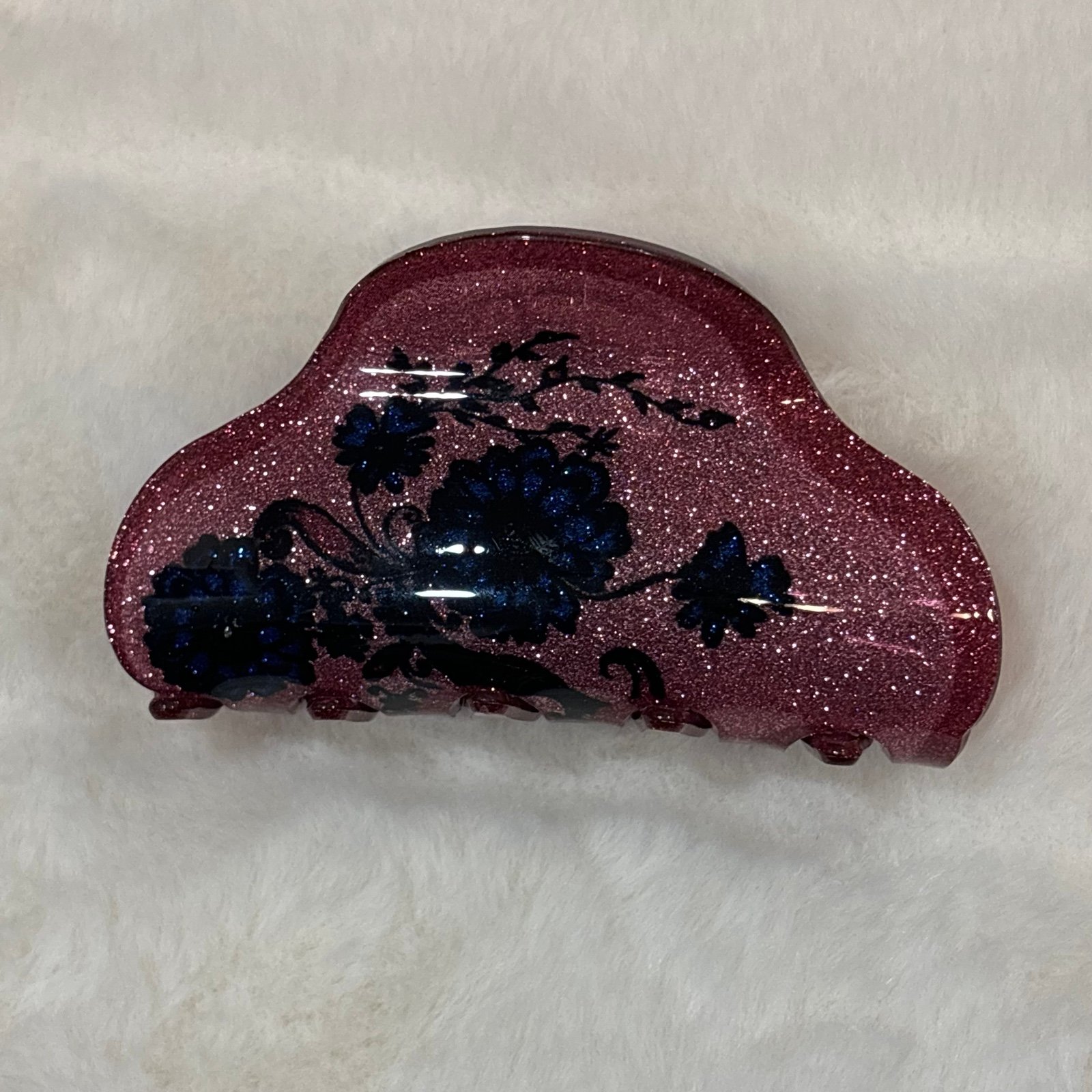 Vintage hair clip sparkly with flowers and pink color