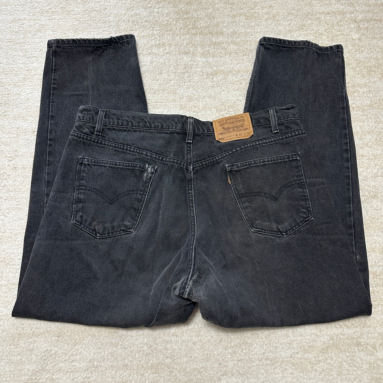 Vintage Levi's Men's 550 Relaxed Fit Jeans Orange Tab 40x30 Black Wash