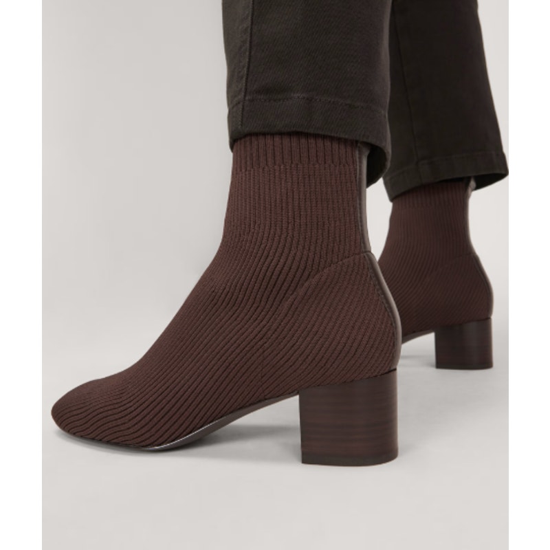Everlane The Glove Ankle Boot in Dark Brown Size 7 New without Box!