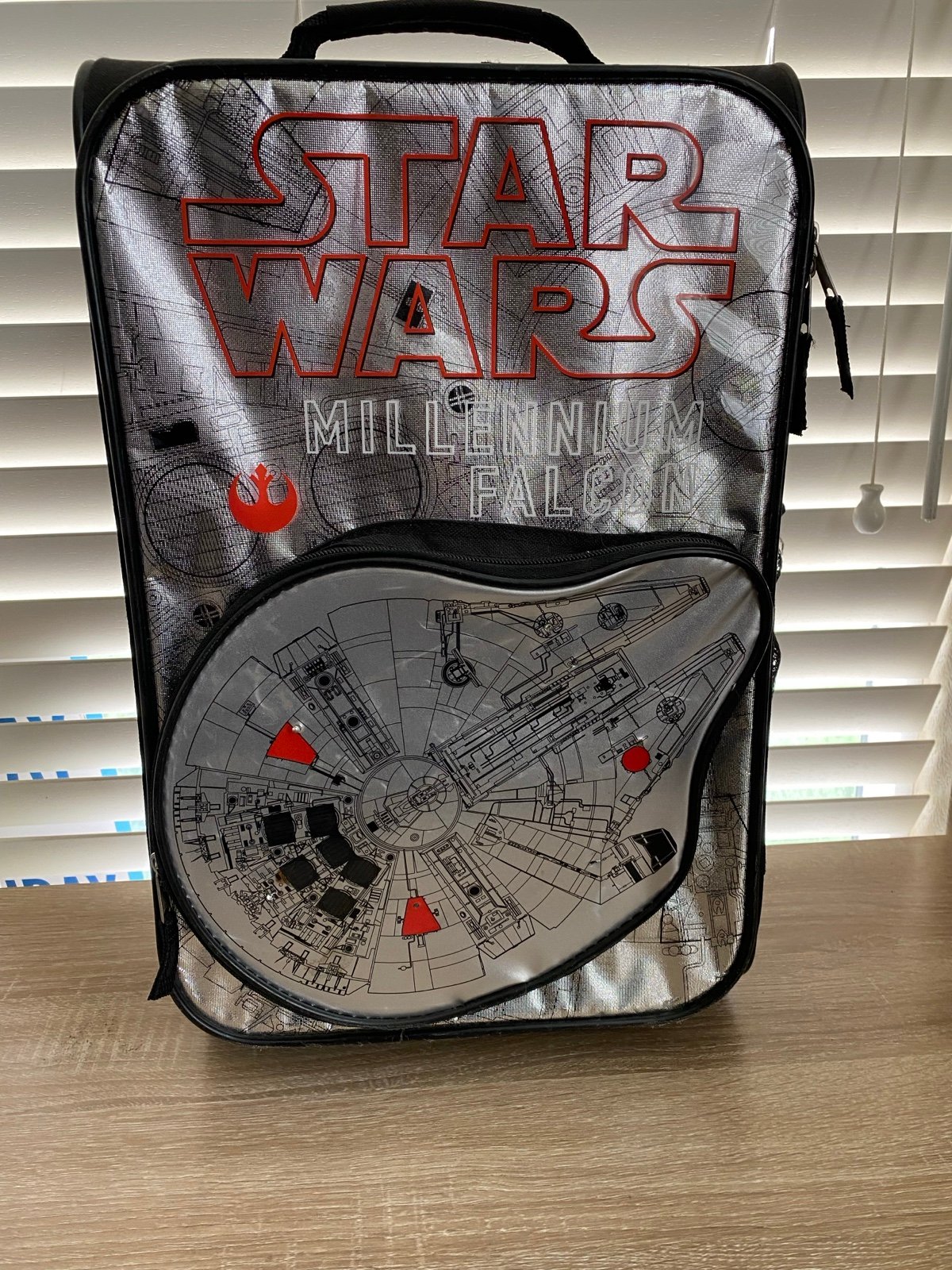 Star Wars-Millennium Falcon-Rolling Suitcase, a multiple storage & toy set