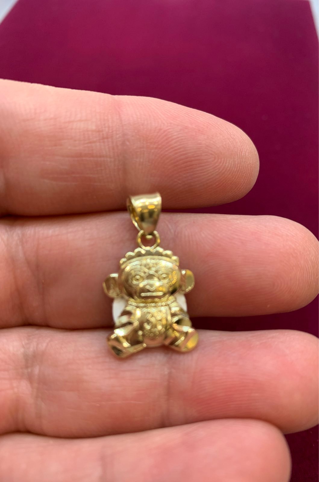 10 K Y Gold solid Boy Charm