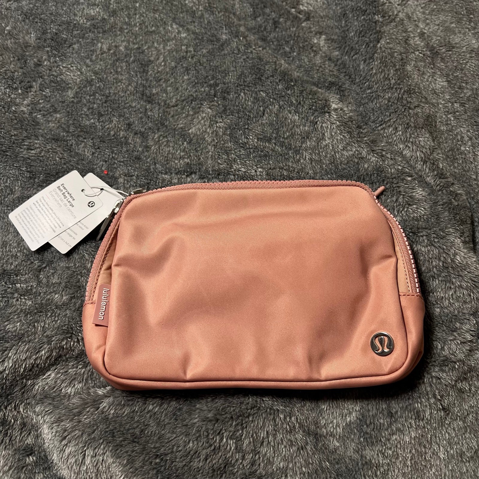 NWT Lululemon Everywhere Belt Bag “Pink Pastel (PNPA)