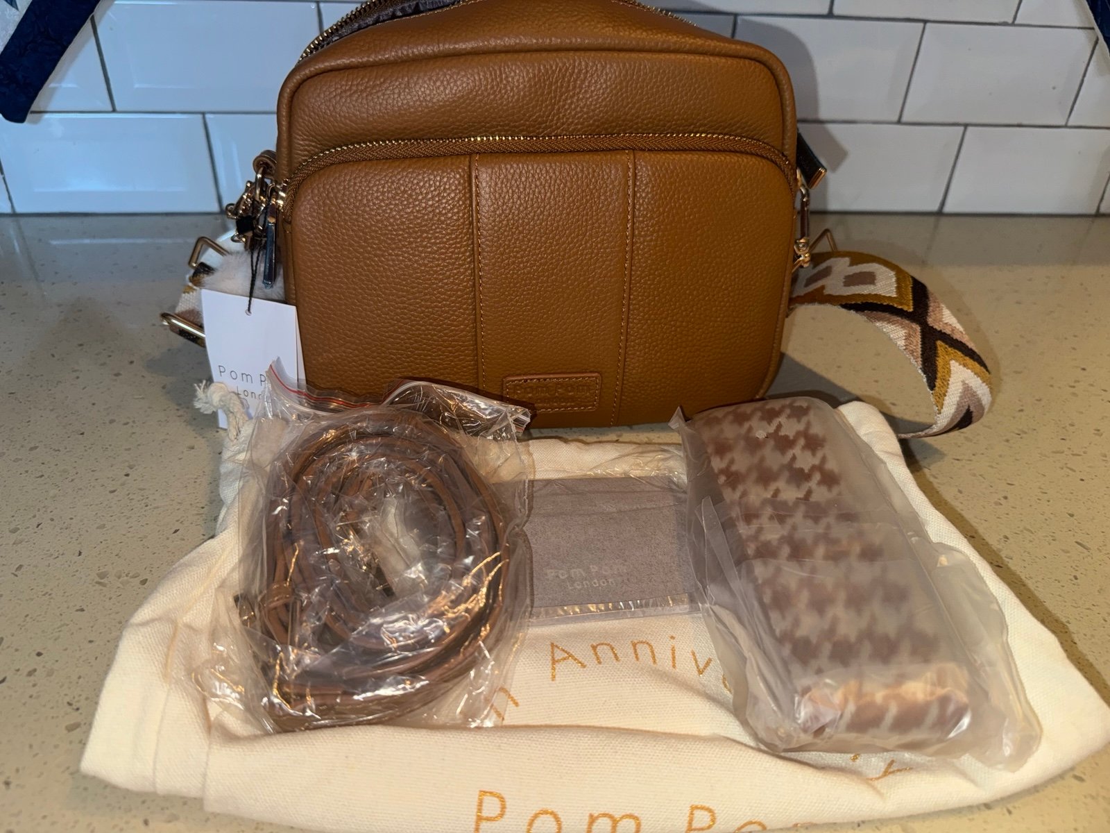 Pom Pom London Original Plus Leather Crossbody Bag w/ Accessories Maple