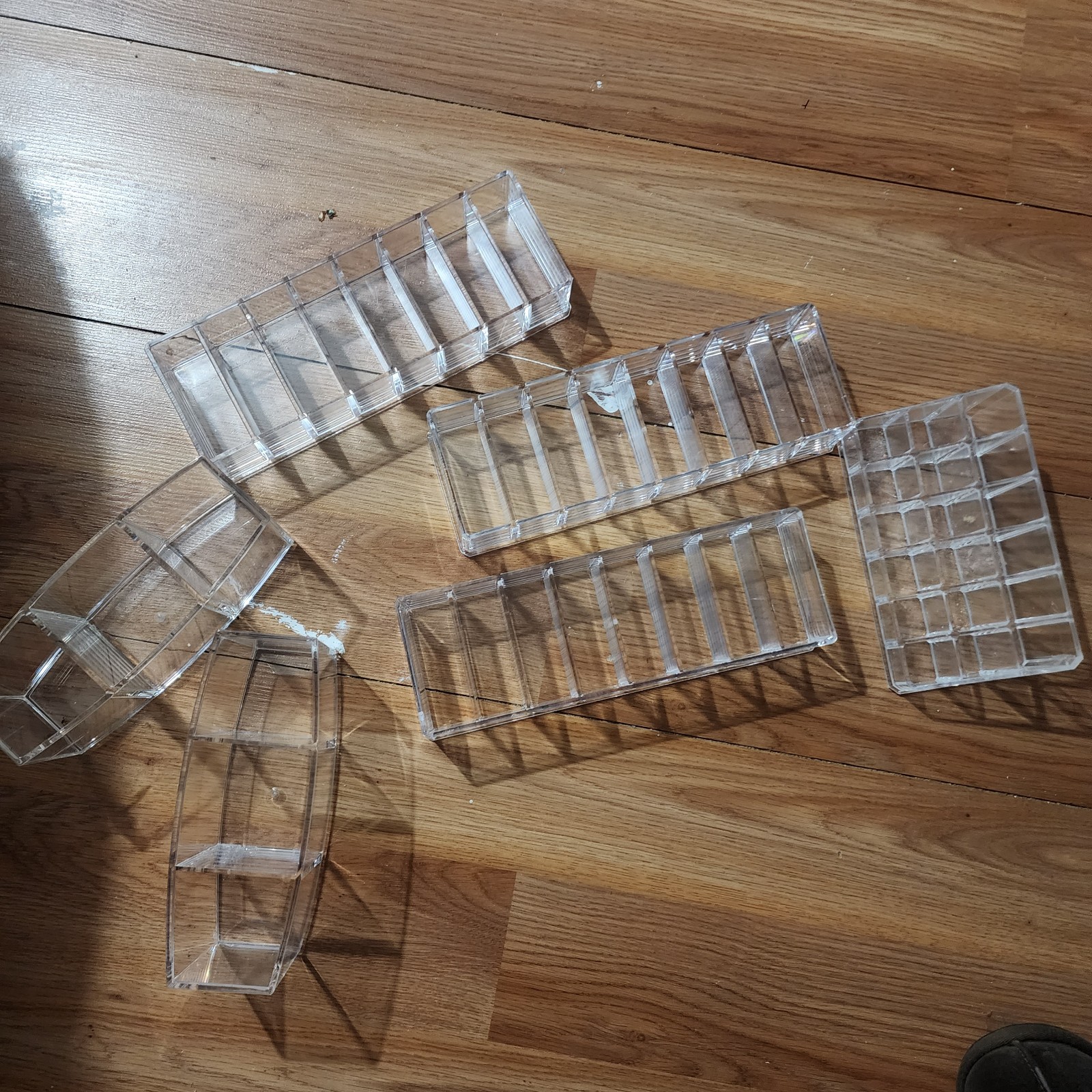 Makeup storage containers