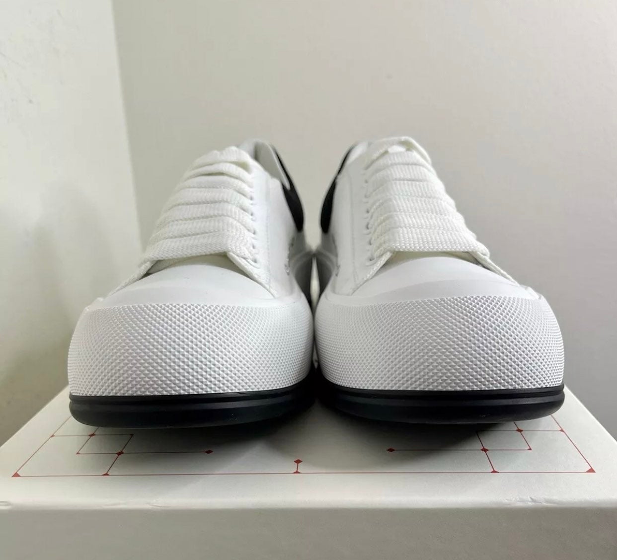 Alexander McQueen Men Shoes - detail