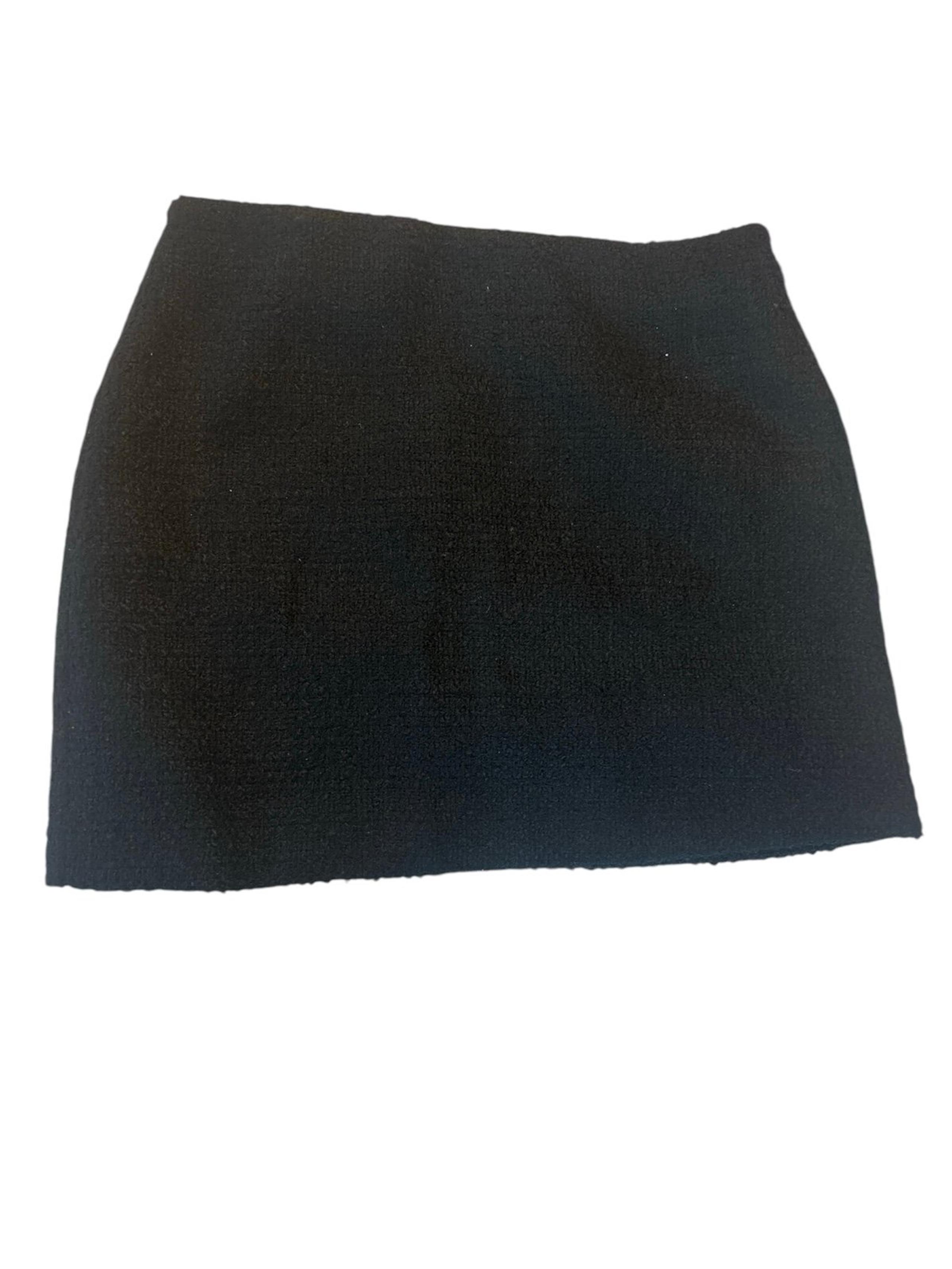 H&M Classic Black Skirt
