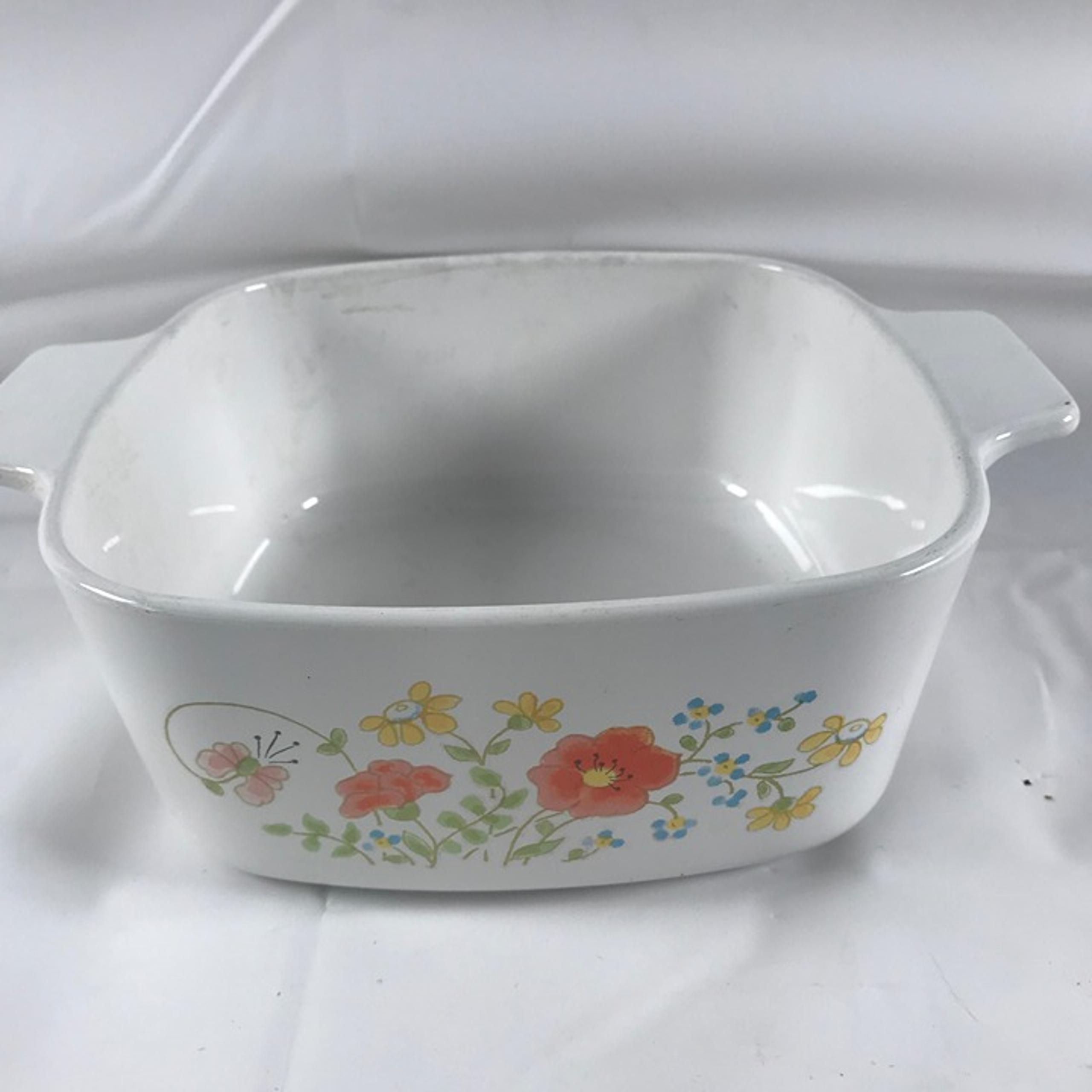 VTG Corning Ware A2B Wildflower design 2 quarts without lid