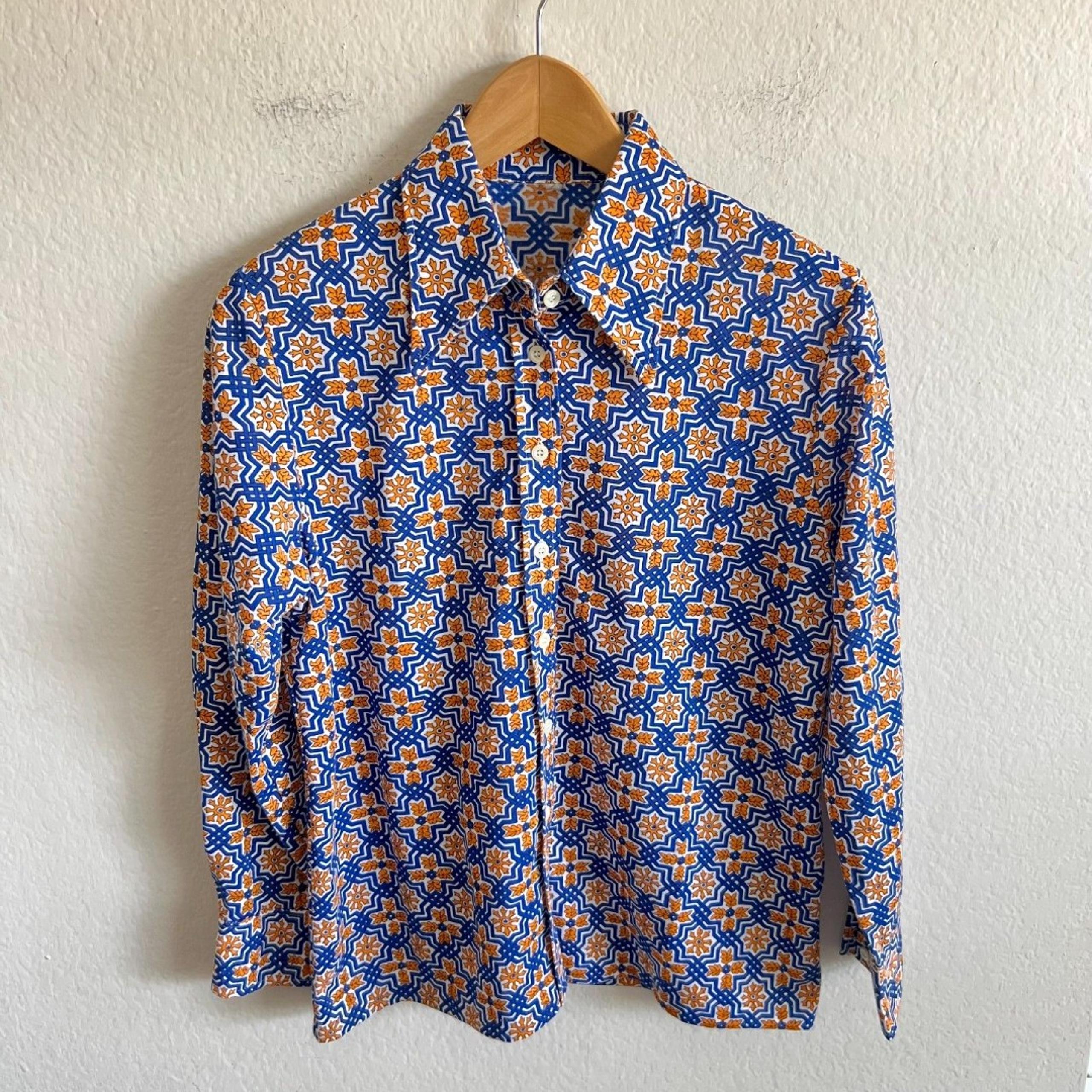 VINTAGE 80s Blue Gold Boho Hippie Button Down Collar Long Sleeve Shirt Womens