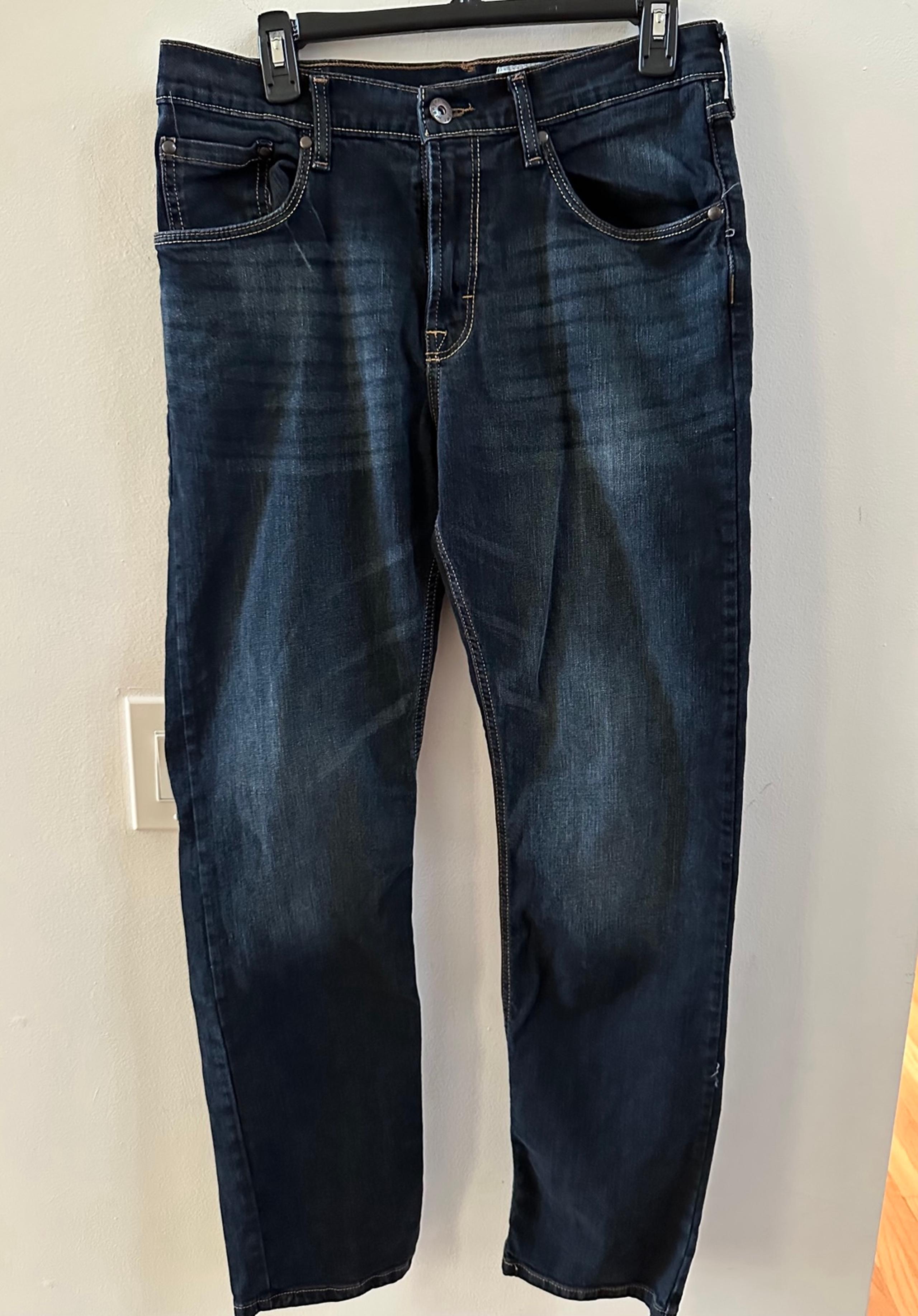 Wrangler Slim Straight Jeans