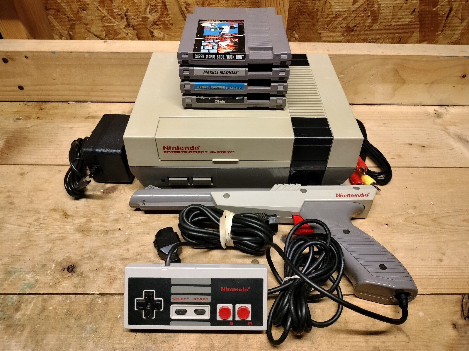 Refurbished Original Nintendo NES Duck Hunt Bundle 9. NES-001 +72 pin Authentic!