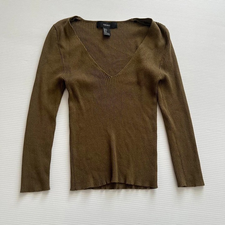 Cropped Fitted Sweater