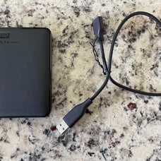 WD Elements 1TB Portable Hard Drive Black