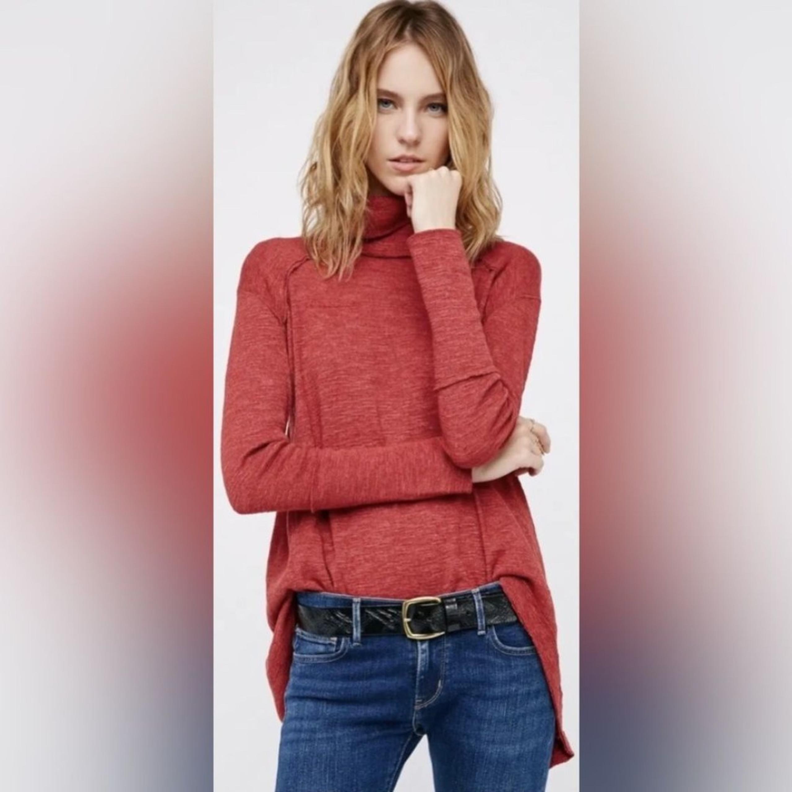We the Free Red Turtleneck Thermal Split Back Long Sleeve XS
