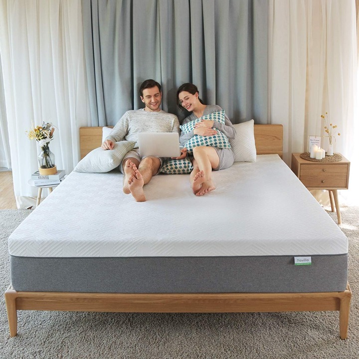 Novilla 12-in Queen Memory Foam Mattress