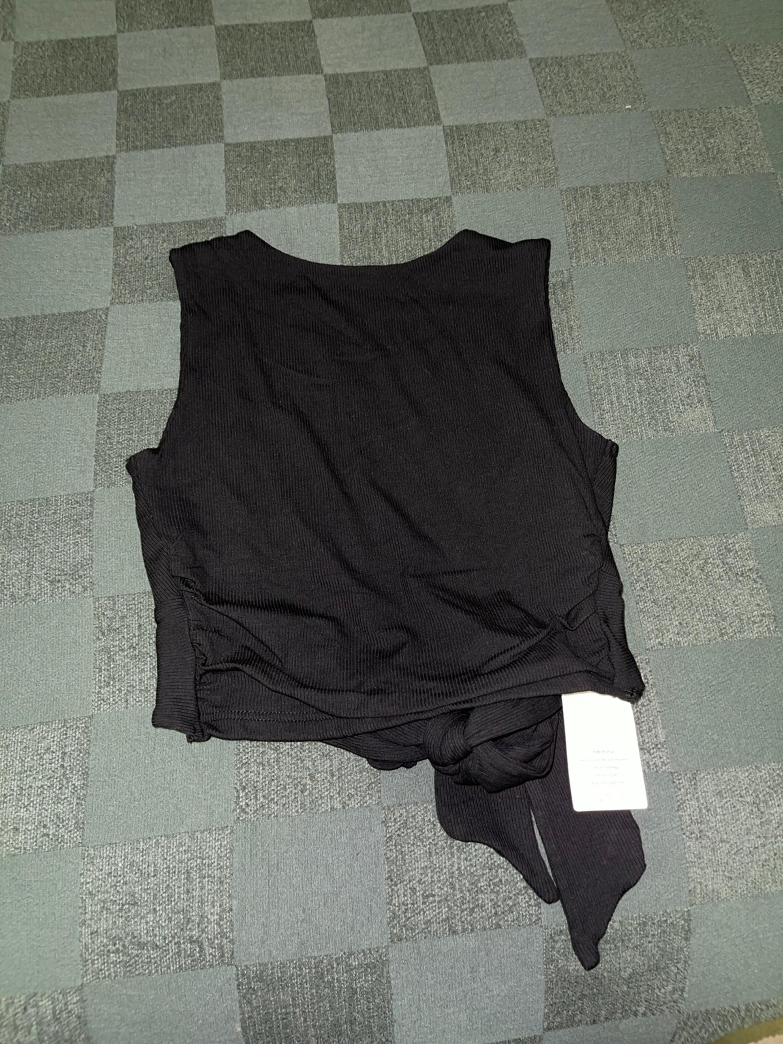 SHEIN Top