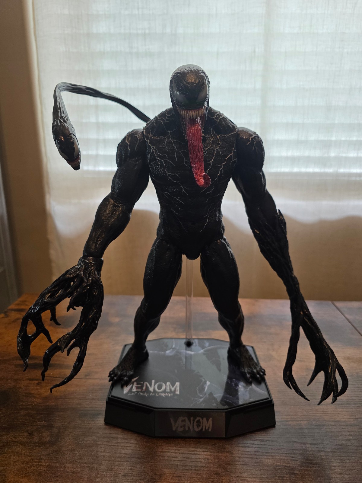 Hot Toys Vemon