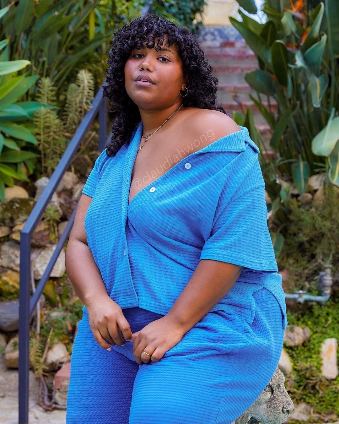 BIG BUD PRESS Pantry Honeycomb Button Up Shirt in Cornflower Blue