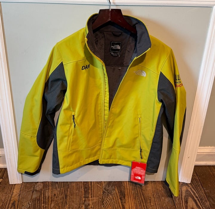 NEW North Face Chromium Thermal Lined Jacket NWT w/ logo Mens Large - MSRP 160
