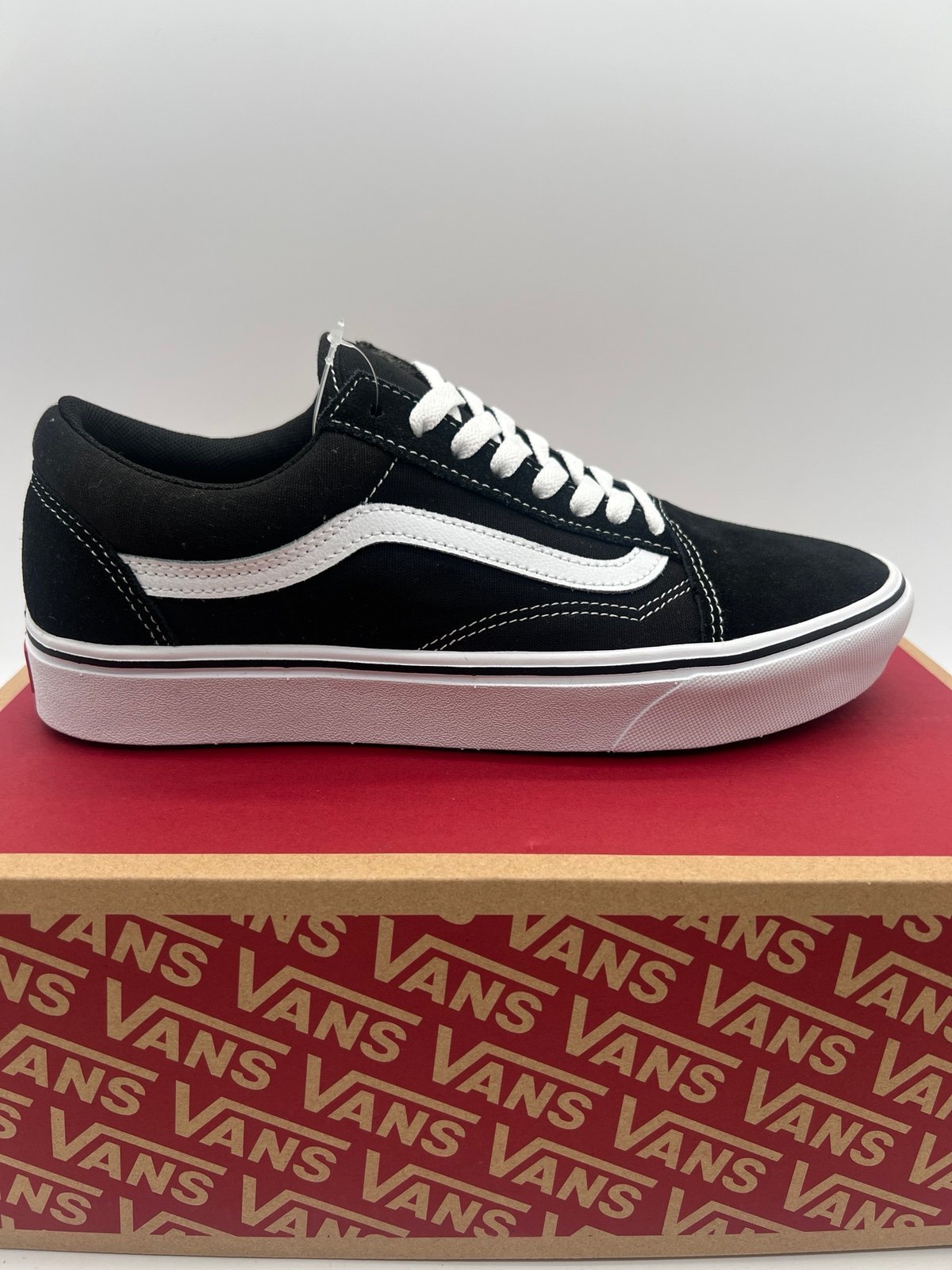 New Vans men Sz 11 Old Skool Comfycush UNISEX women Sz 12.5 in BLACK