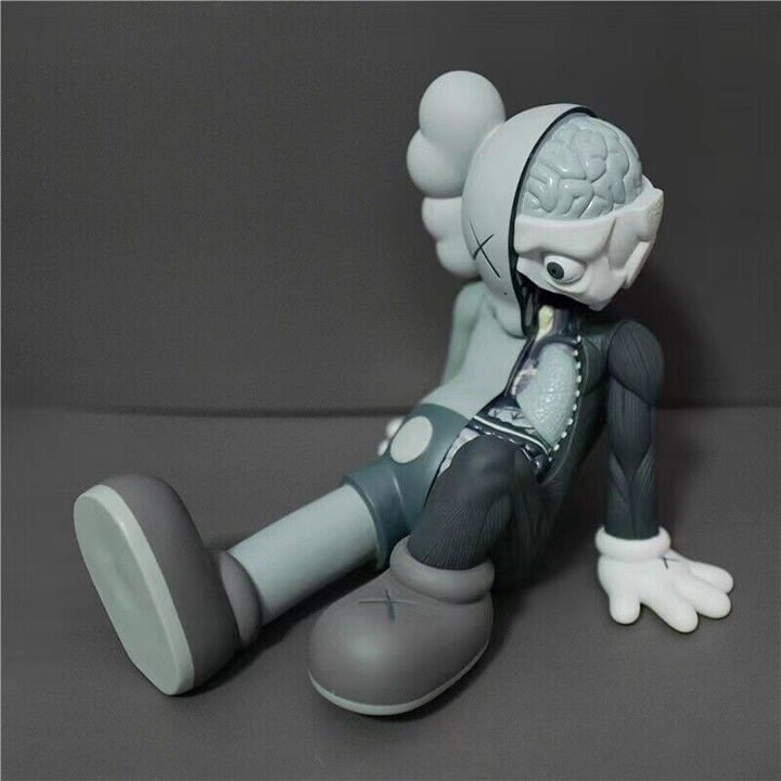9 Inch Kaws Resting Place With Box Vinyl Figure TOY, Collectible Figurines