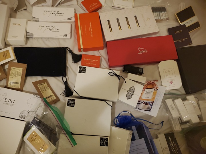 perfume samples bundle/lot