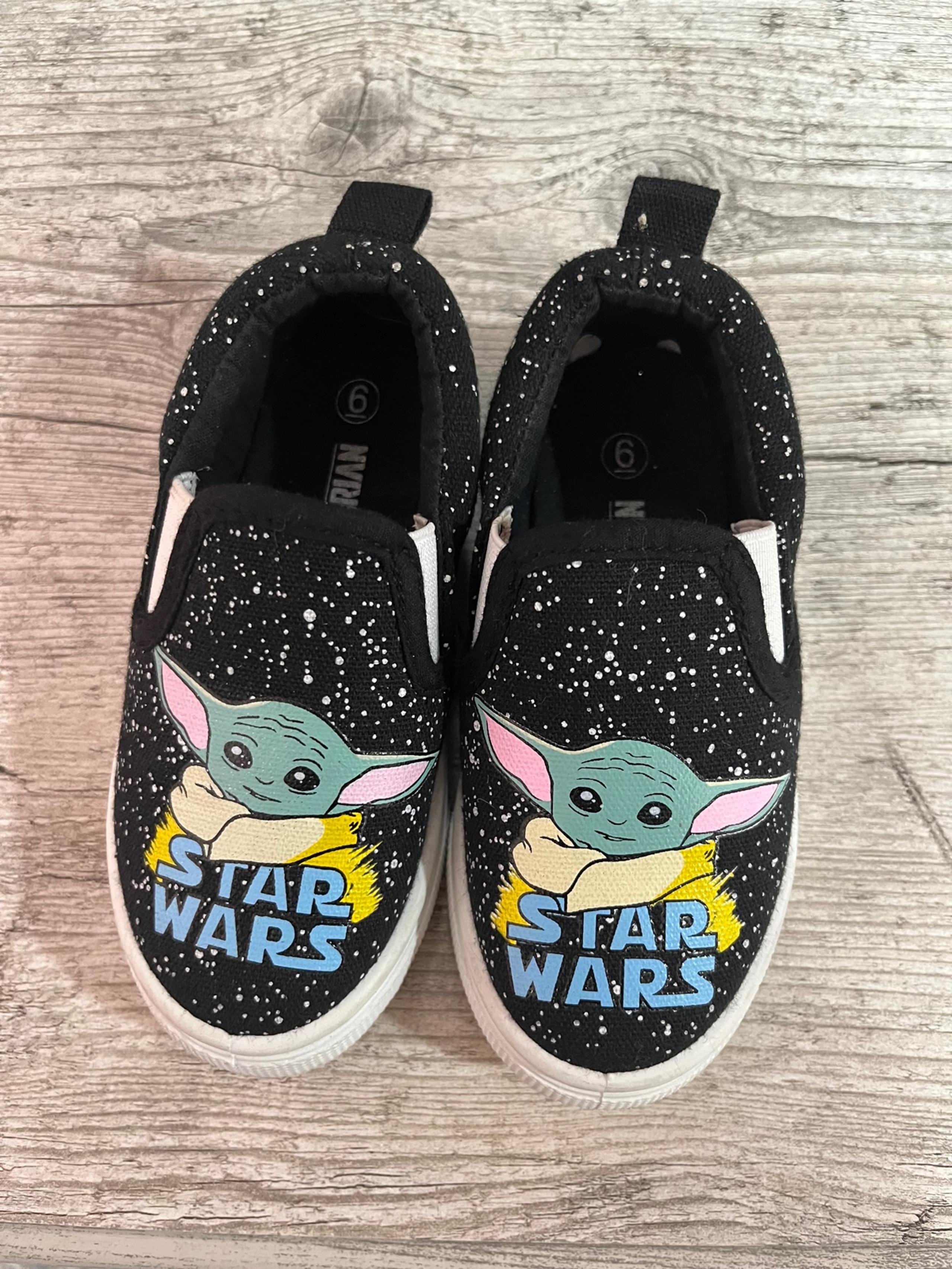 Toddler marvel baby yoda slip ons