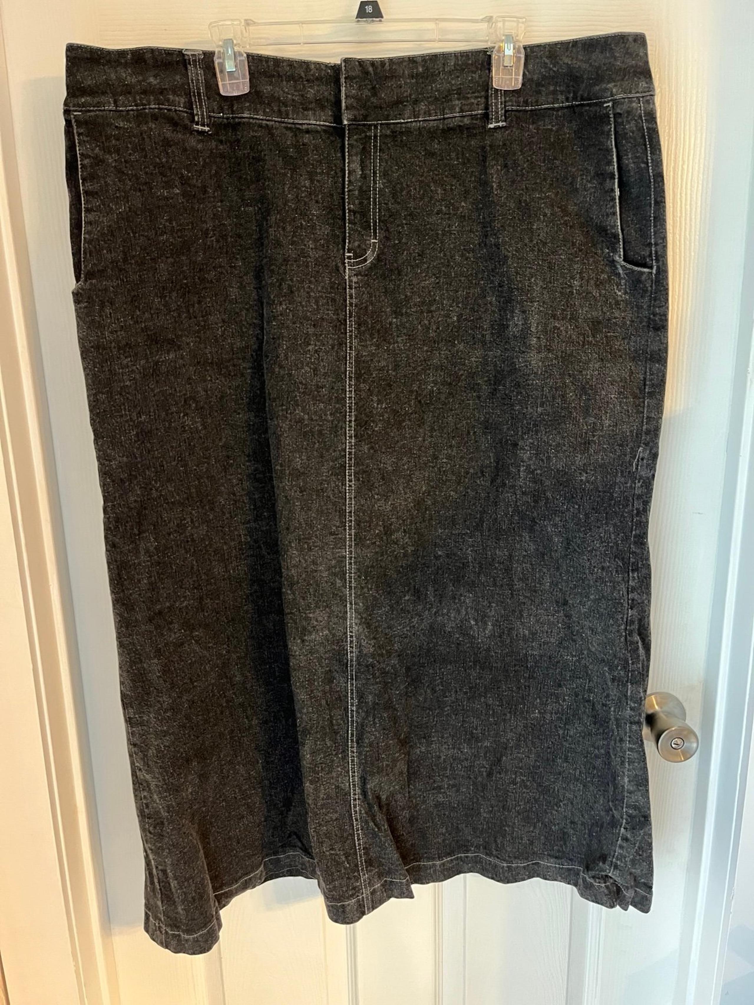 Tommy Hilfiger plus denim skirt