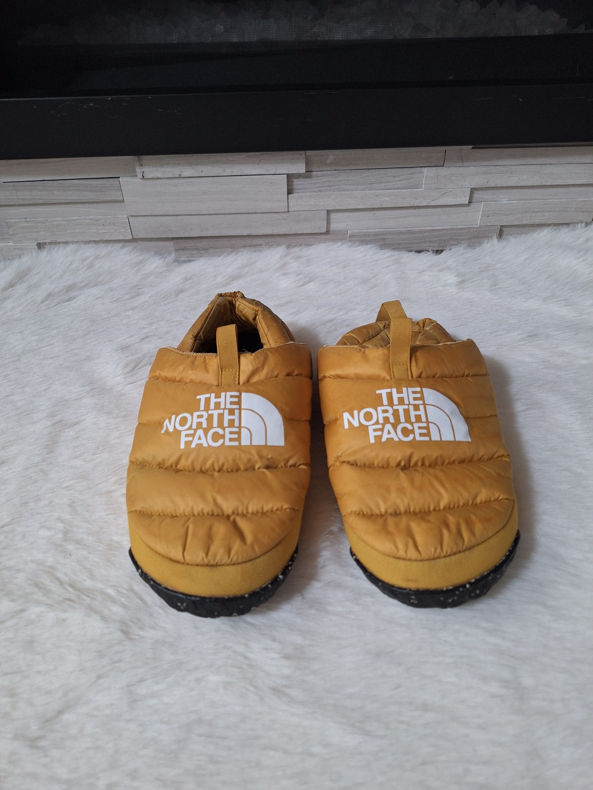 The North Face Men's Nuptse Arrowwood Yellow Black Mule Slippers Size 12