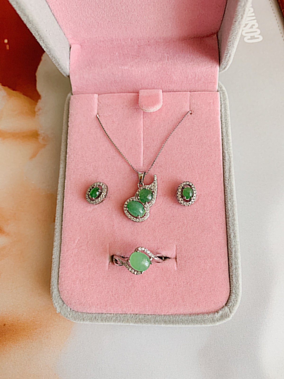 Necklaces Earrings and Ring Sets（925silver)
