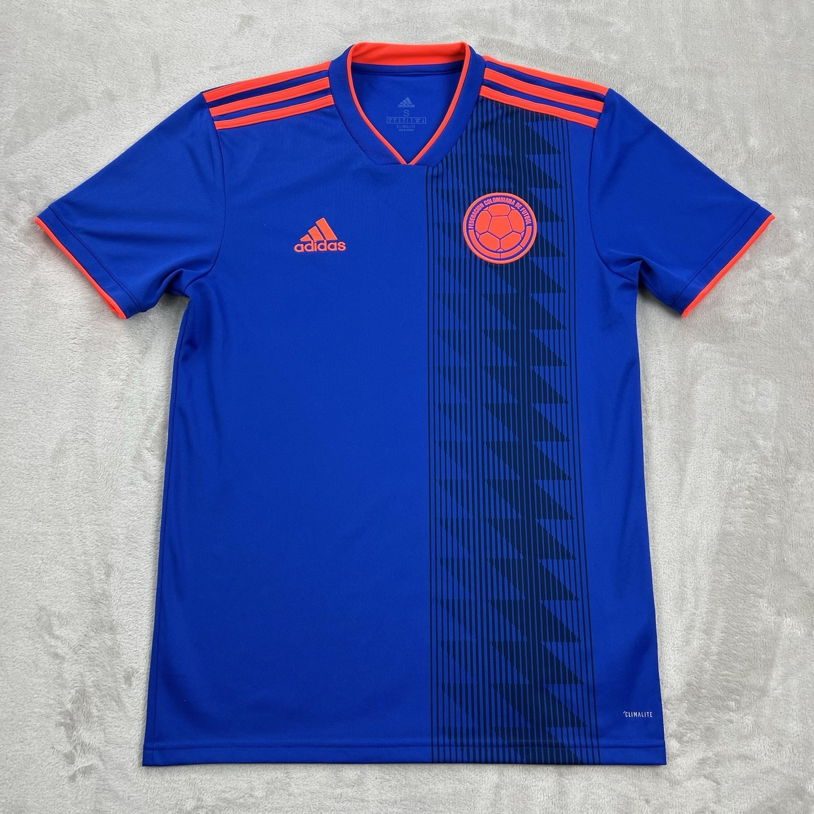 Adidas Colombia 2018-2019 Away Jersey Kit Men's Small