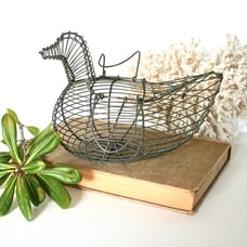 Vintage wire egg basket hen chicken handmade lightweight farmhouse cottagecore