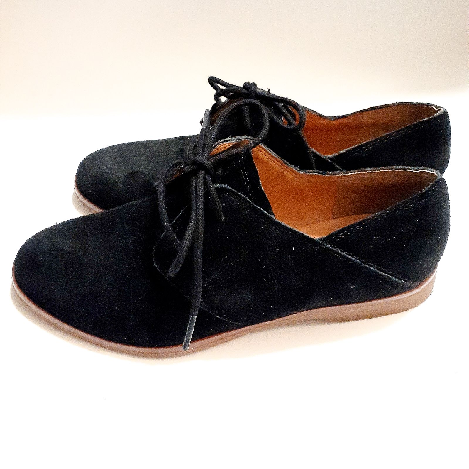Boho 1950's Seude Desert Style Shoe