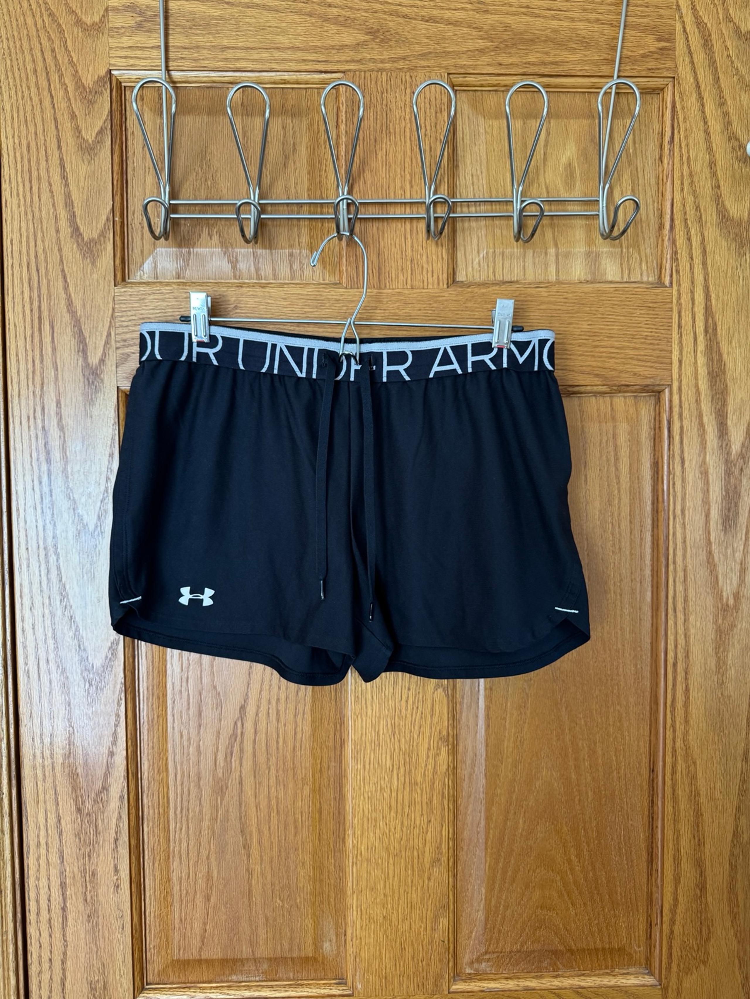 Women’s Under Armour shorts size medium