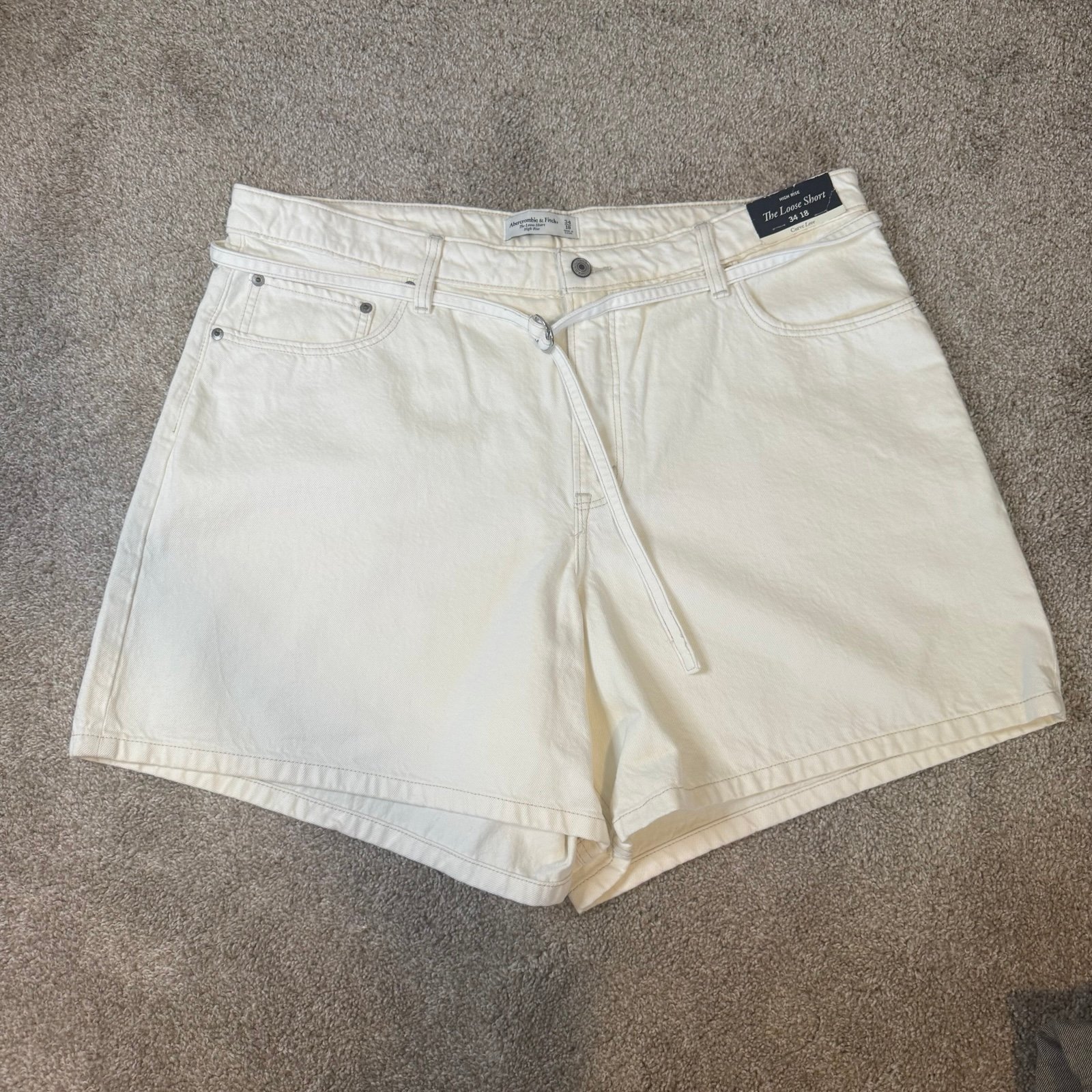 Abercrombie Curve Love High Rise Loose Short Denim Light Wash Size 34/18
