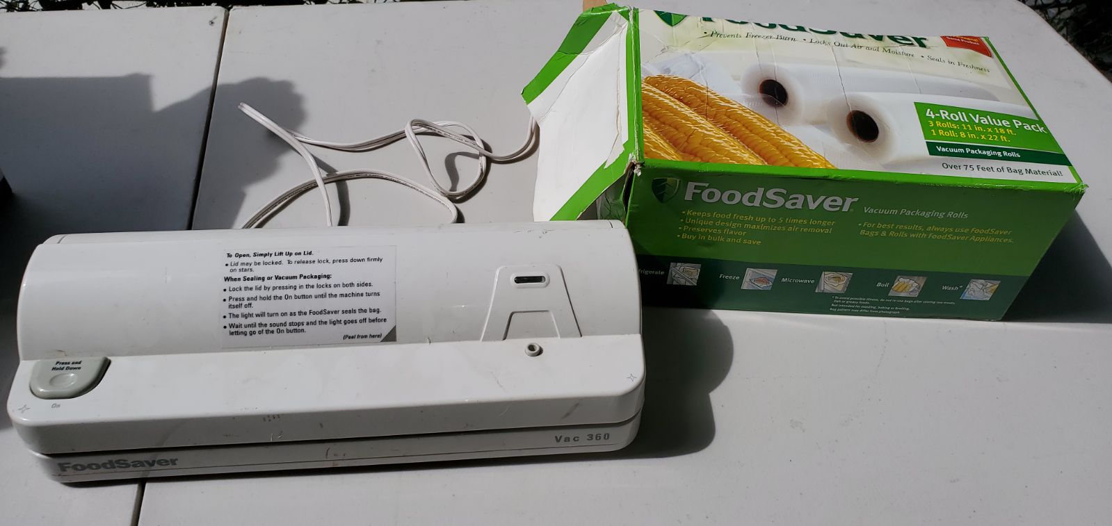 Foodsaver Vac 360 w/ Refill rolls TESTED