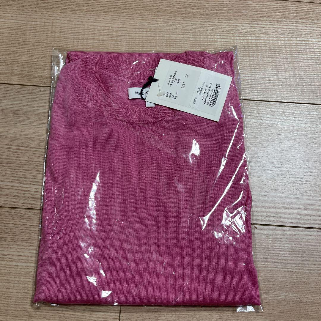 Brand new with tag, rare Madison Blue HIGH GAUGE CREW NECK PO