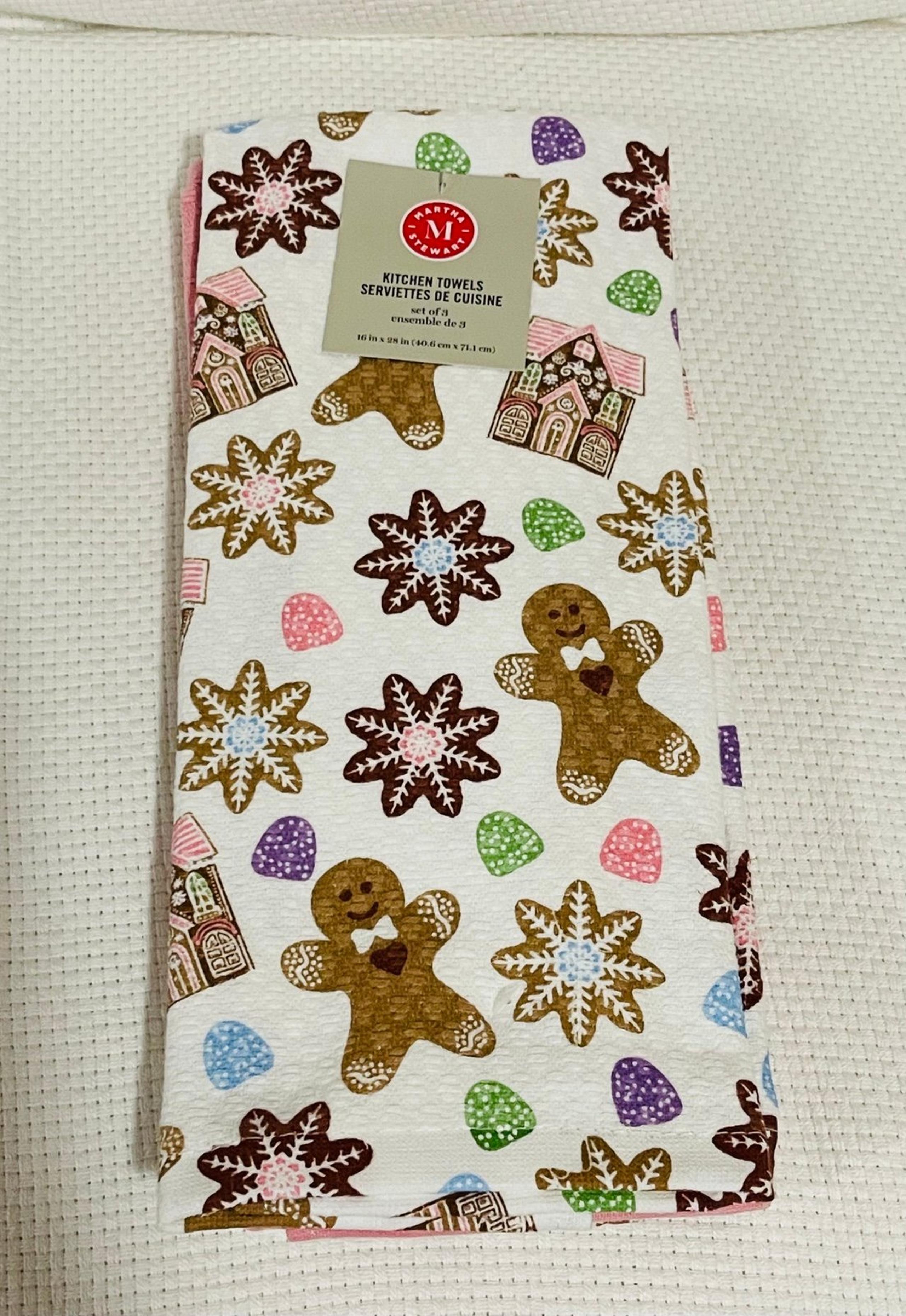 Martha Stewart Christmas Gingerbread Men and Snowflakes Kitchen Towels, Set of 3