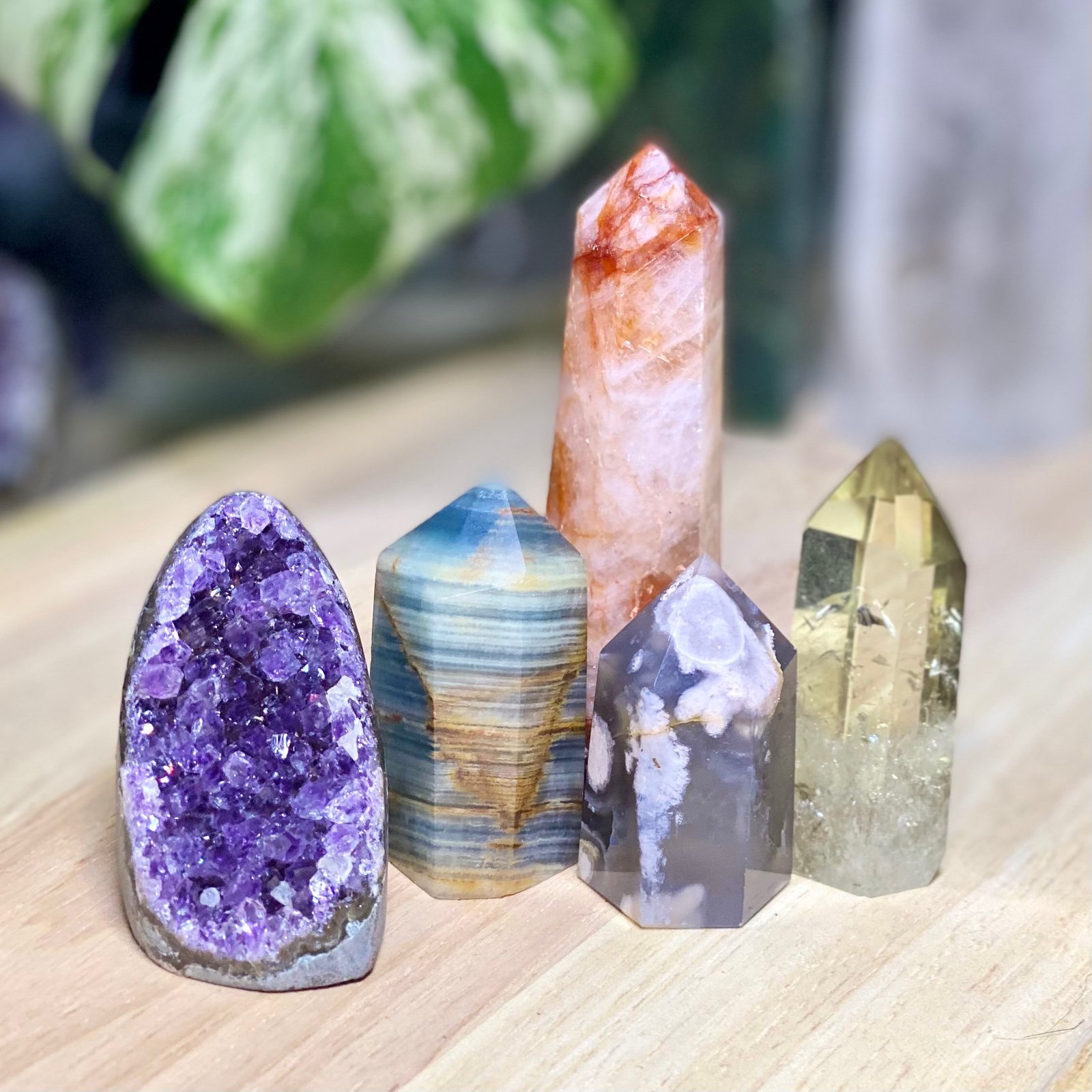 5 mini Crystal bundle high quality - quartz, druzy, flower agate