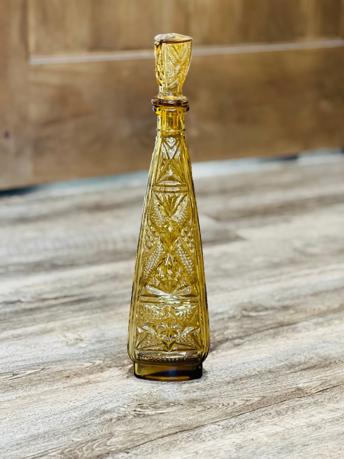 Empoli Aztec light Amber genie bottle with stopper