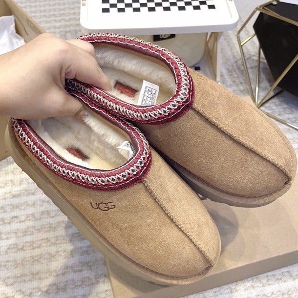 Women's UGG Tazz Chestnut Platform Slipper szie 39
