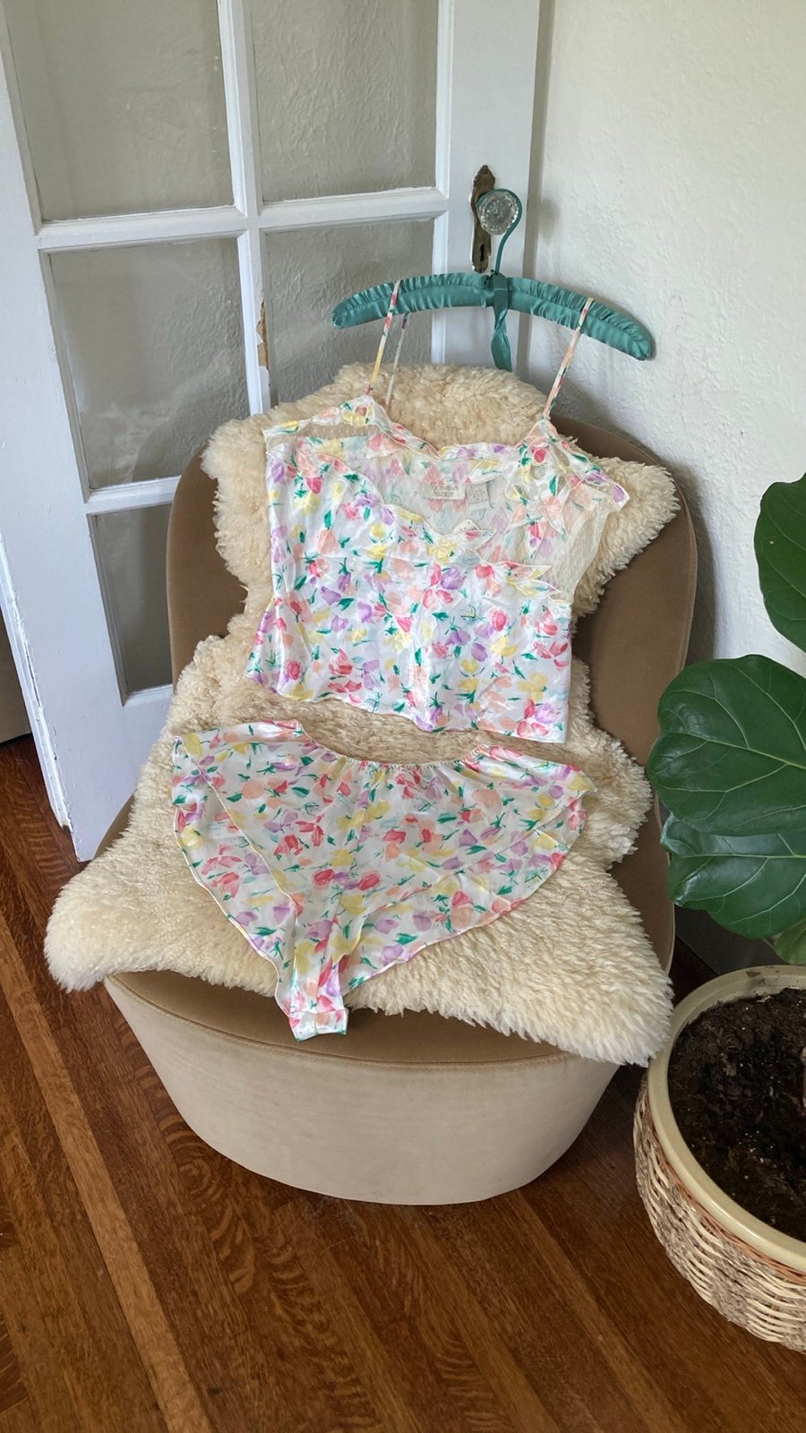 vintage Victoria's Secret pajama set