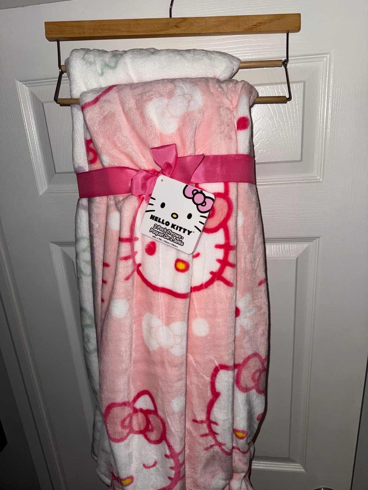 Hello Kitty double pack blankets