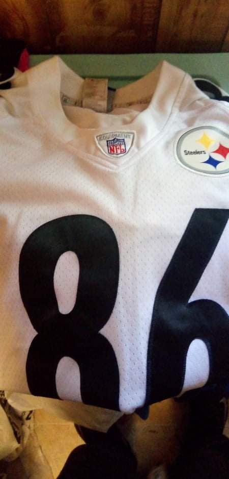 Official NFL Jersey signed bye Heinz War
