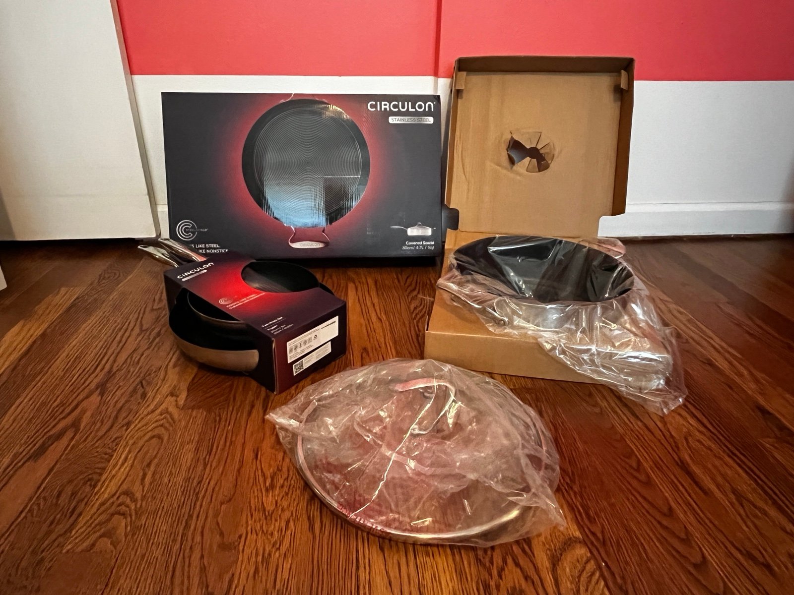 Brand New Circulon 6 piece cookware