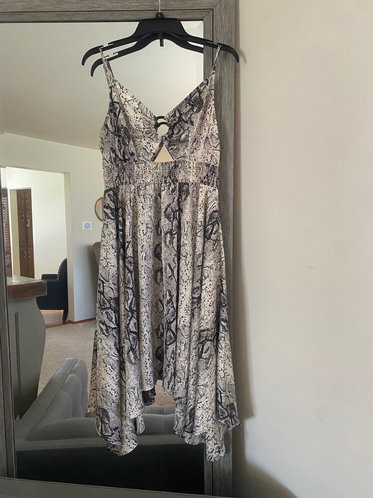 Moon River, M, high low o-ring snake print cutout dress, light & beautiful, NWT!