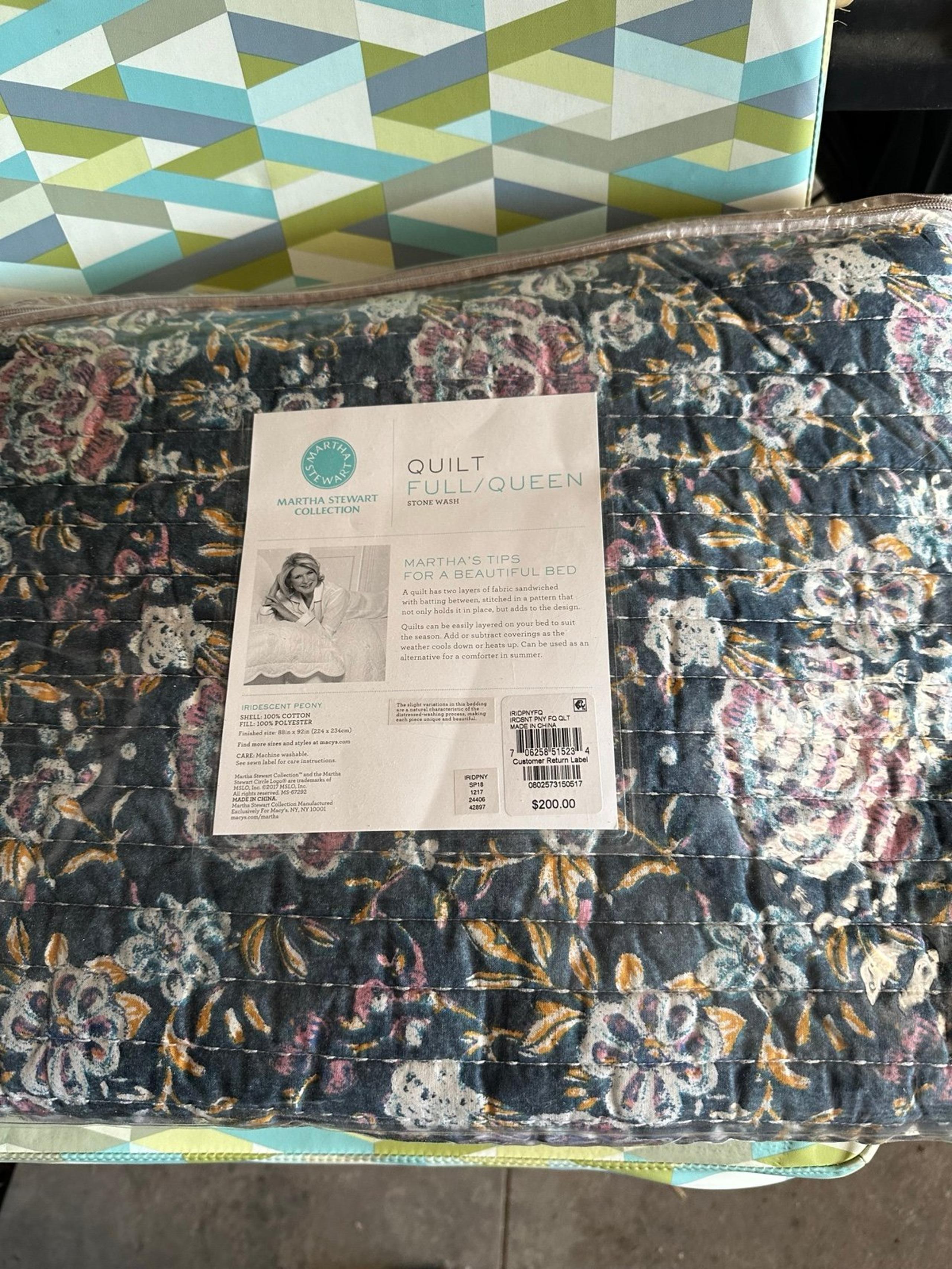 Martha Stewart full Queen Iridescent Peony Floral Reversible Cotton Quilt new