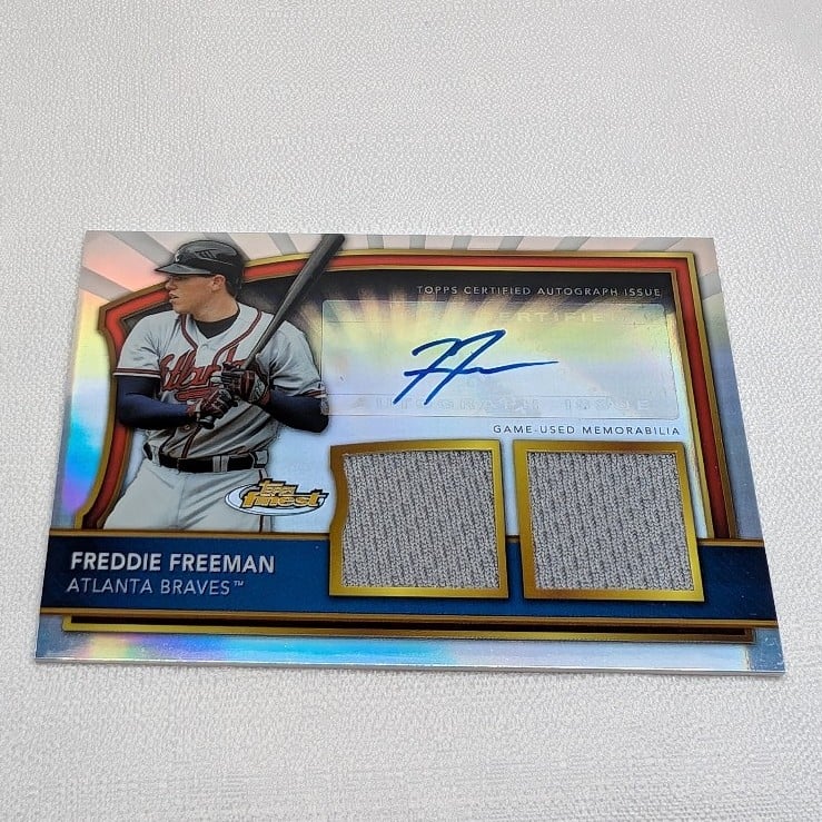 2011 Topps Finest - Rookie Autographed Dual Relics Freddie Freeman /499!! RC