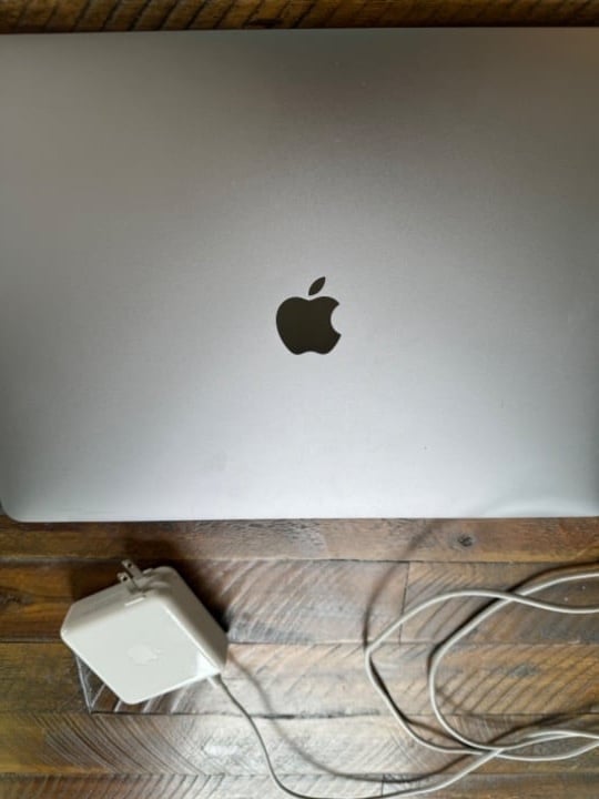 2018 MacBook Pro A1990 - 15 inch