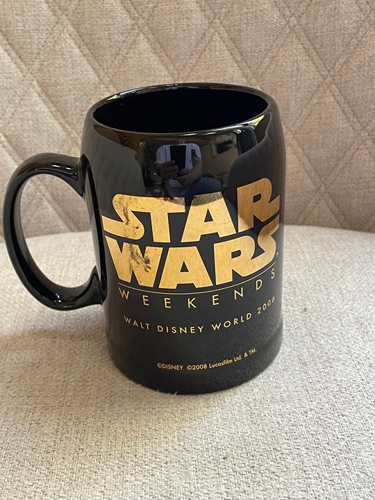 Rare 2008 Disney World Star Wars Weekends Black & Gold Coffee Mug Darth Vader